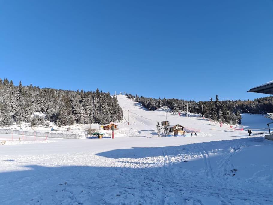 T2 Pour 4 Pers Style Chalet Pied Des Pistes Bolquere Luaran gambar
