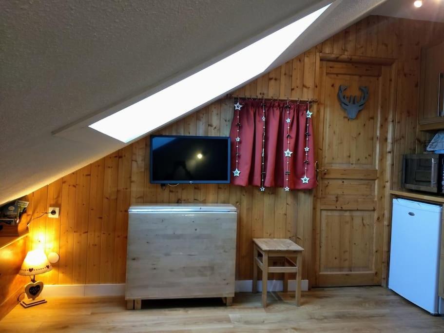 T2 Pour 4 Pers Style Chalet Pied Des Pistes Bolquere Luaran gambar